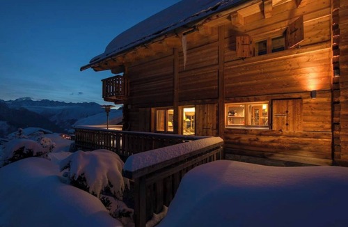Verbier Villa | Chalet with Hot Tub and Stunning Views