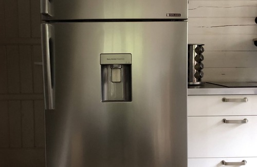 Cavalaire-sur-Mer Ski Chalet | CHALET WITH PRIVATE ACCESS BONPORTEAU BEACH