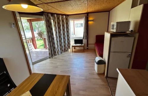 Lattes Ski Chalet | Chalet with terrace - 7 guests
