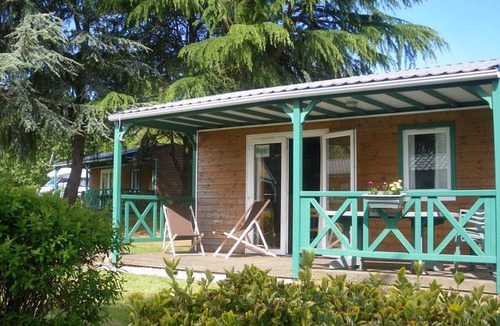 Saint-Nicolas des Eaux Ski Chalet | Chalet with Terrace for 4 Pers.