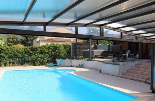 Valpaja Bed & Breakfast | Chalet zen