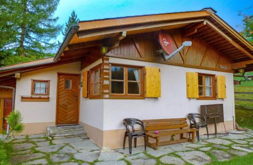 Wengen Ski Chalet | Chalet Zwärgli by Interhome