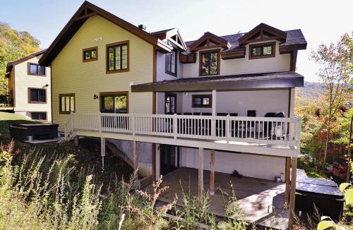 Stoneham Ski Chalet | Chalets Alpins - 40 Chemin des Skieurs