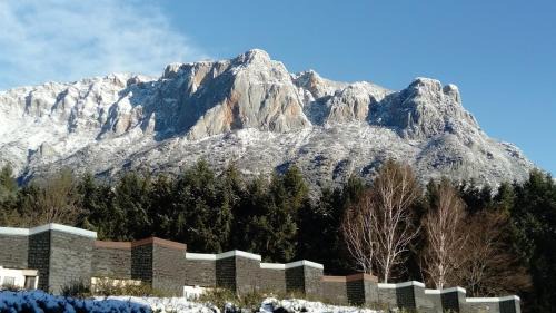 Les Cabannes House | Chalets et Gites du Quié