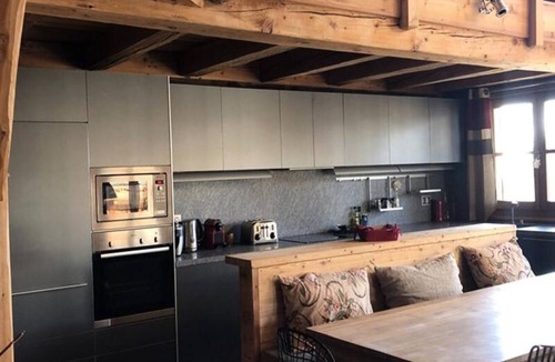 Cognet Apartment | Chalets for 10 People