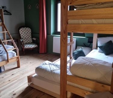 Allemond Ski Chalet | CHALETS JEANNE & ARNOL à Allemond - Grand Domaine Alpe d'Huez