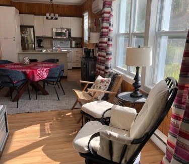 Saint-Jean-de-l'lle-d'Orleans Ski Chalet | Chalets Plage St-Jean