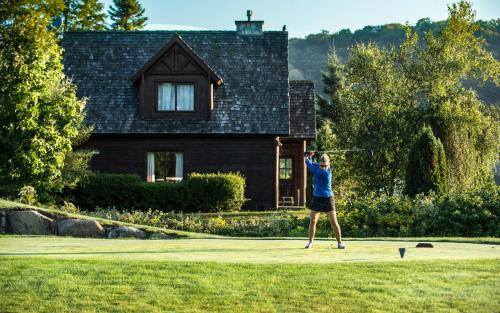 Saint-Faustin-Lac-Carre Ski Chalet | Chalets Royal Laurentien