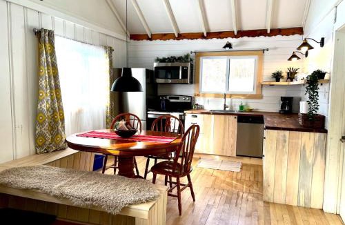Val David Ski Chalet | Chalets Village Suisse de Val-David