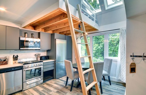 Mont-Tremblant Pedestrian Village Condo | ChaletsOasis Ski In/Ski Out on the Voyageur trail in Tremblant
