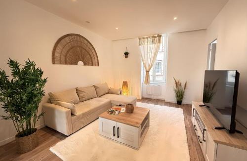 Roanne Apartment | Chaleureuse convivialité à partager