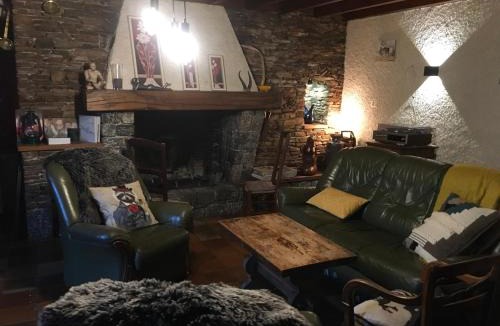 Garin House | Chaleureuse Maison de Montagne