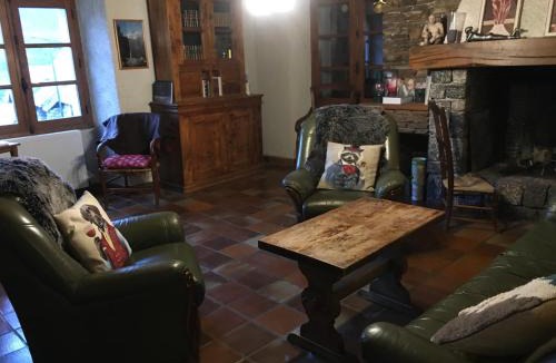 Garin House | Chaleureuse Maison de Montagne