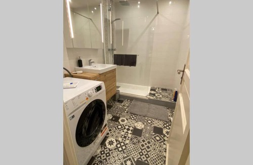 Lens Apartment | Chaleureux appartement en duplex