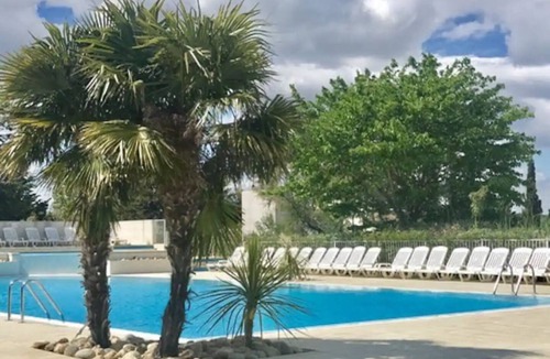 Ivry-la-Bataille House | Chaleureux Mobil Home