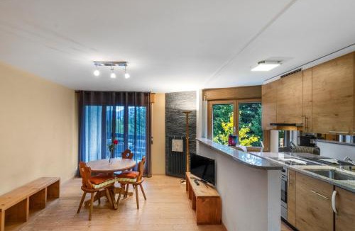 Randogne Apartment | Chaleureux studio avec vue sur les montagnes