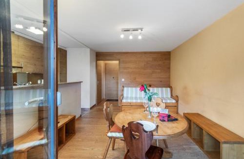 Randogne Apartment | Chaleureux studio avec vue sur les montagnes