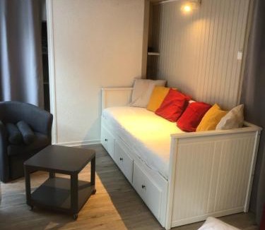 Cauterets Apartment | Chaleureux studio familal "Lougrand III"