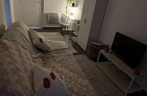 Russange Apartment | Chaleureux studio 3km de Luxembourg