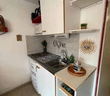 Premanon Apartment | Chaleureux Studio Montagnard avec balcon 2303