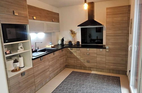 Croix-d'Argent Apartment | Chaleureux T2 parking privé/terrasse/clim