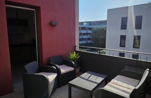 Croix-d'Argent Apartment | Chaleureux T2 parking privé/terrasse/clim