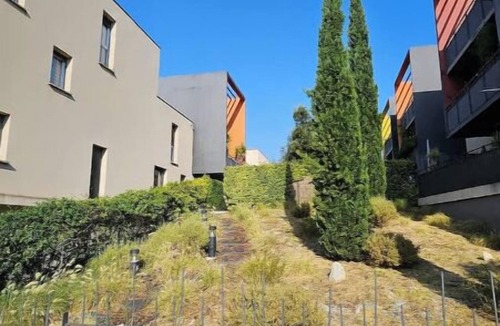 Croix-d'Argent Apartment | Chaleureux T2 parking privé/terrasse/clim