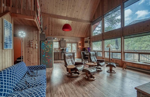 Nathrop Cabin | Chalk Creek River House