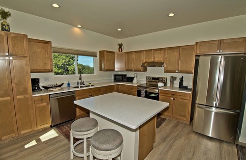 Baca Grande Apartment | Challenger Views on Ridgecrest