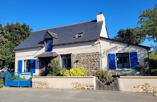 La Chapelle-aux-Filtzmeens House | Chambre D'hotes Avec Petit Déjeuner