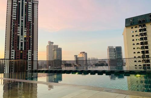 Chow Kit Hostel | Chamber service Suites Kuala Lumpur