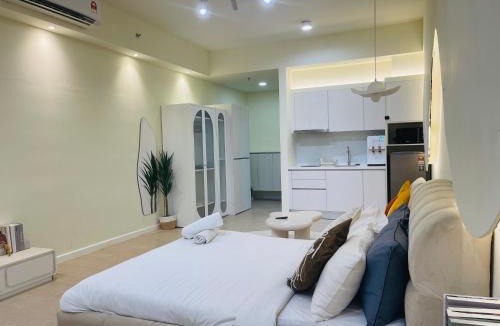 Chow Kit Hotel | Chambers residence klcc by Gajilion