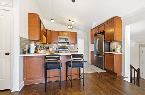 Buford Highway House | Chamblee Gem Walk to MARTA Skip Traffic Pet Welcome Free EV Charging