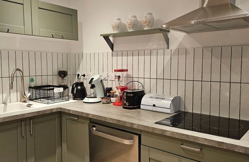 Messas Bed & Breakfast | Chambord Room with heated pool and private parking