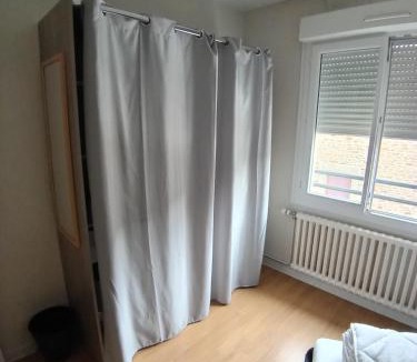 Plemet House | Chambre à l étage