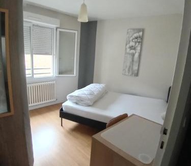 Plemet House | Chambre à l étage