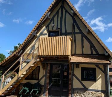 Hauville House | Chambre à la campagne