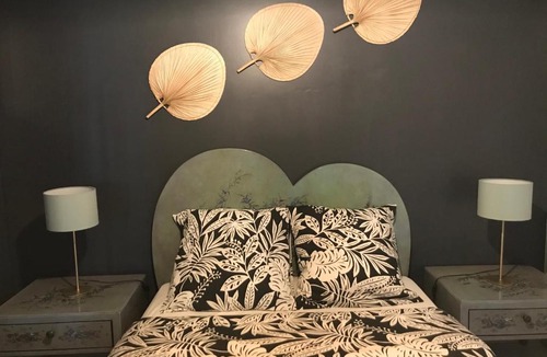 Chaumont-sur-Tharonne House | chambre à la campagne