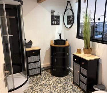 Estrees-sur-Noye Apartment | Chambre à la Noye