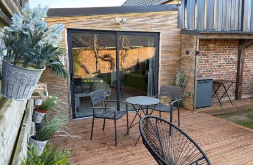 Estrees-sur-Noye Apartment | Chambre à la Noye