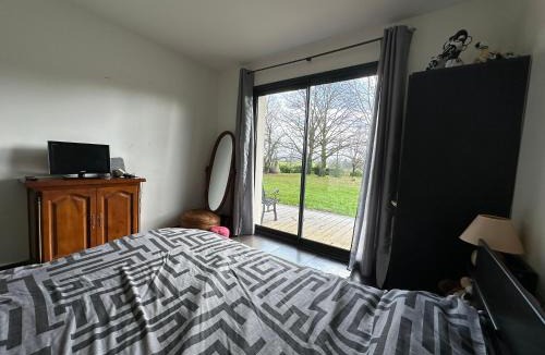 Panazol House | chambre équipée