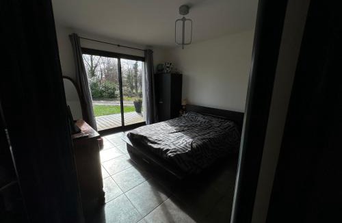 Panazol House | chambre équipée