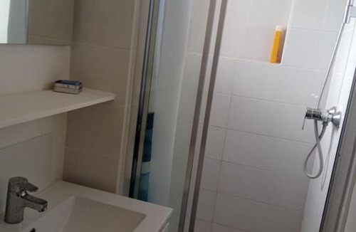 Grigny House | chambre 1