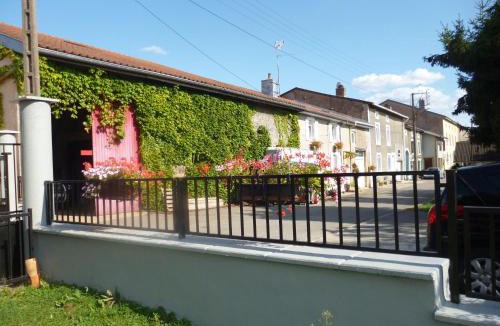 Xivry-Circourt Bed & Breakfast | Chambre 1 , Maison d'Hôtes du Holley