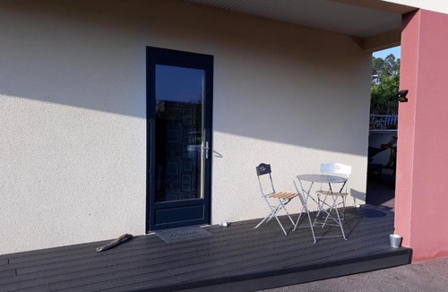 Ver-sur-Mer Bed & Breakfast | Chambre 150m des plage