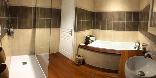 Saint-Andre-de-Sangonis House | Chambre 2 personnes