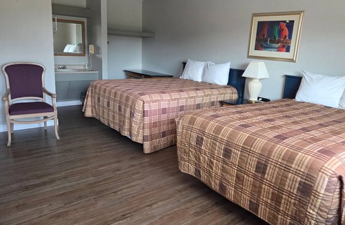 Petit-Rocher Hotel | Chambre 2 Lits Queen à Petit Rocher