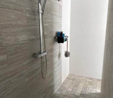 Parigne-le-Polin Bed & Breakfast | Chambre 24h du Mans ou autre