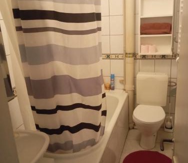 Biel House | Chambre 4 au centre