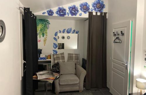 La Delorme House | Chambre agréable avec jacuzzi